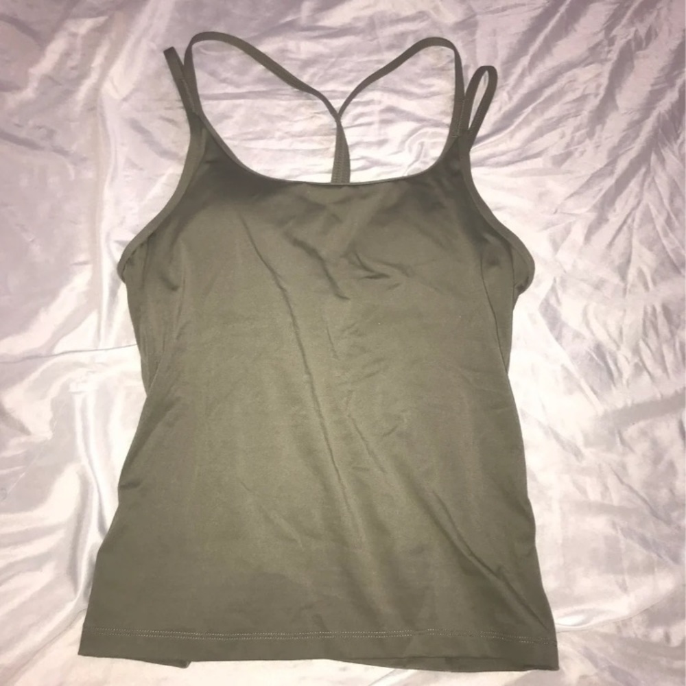Workout top